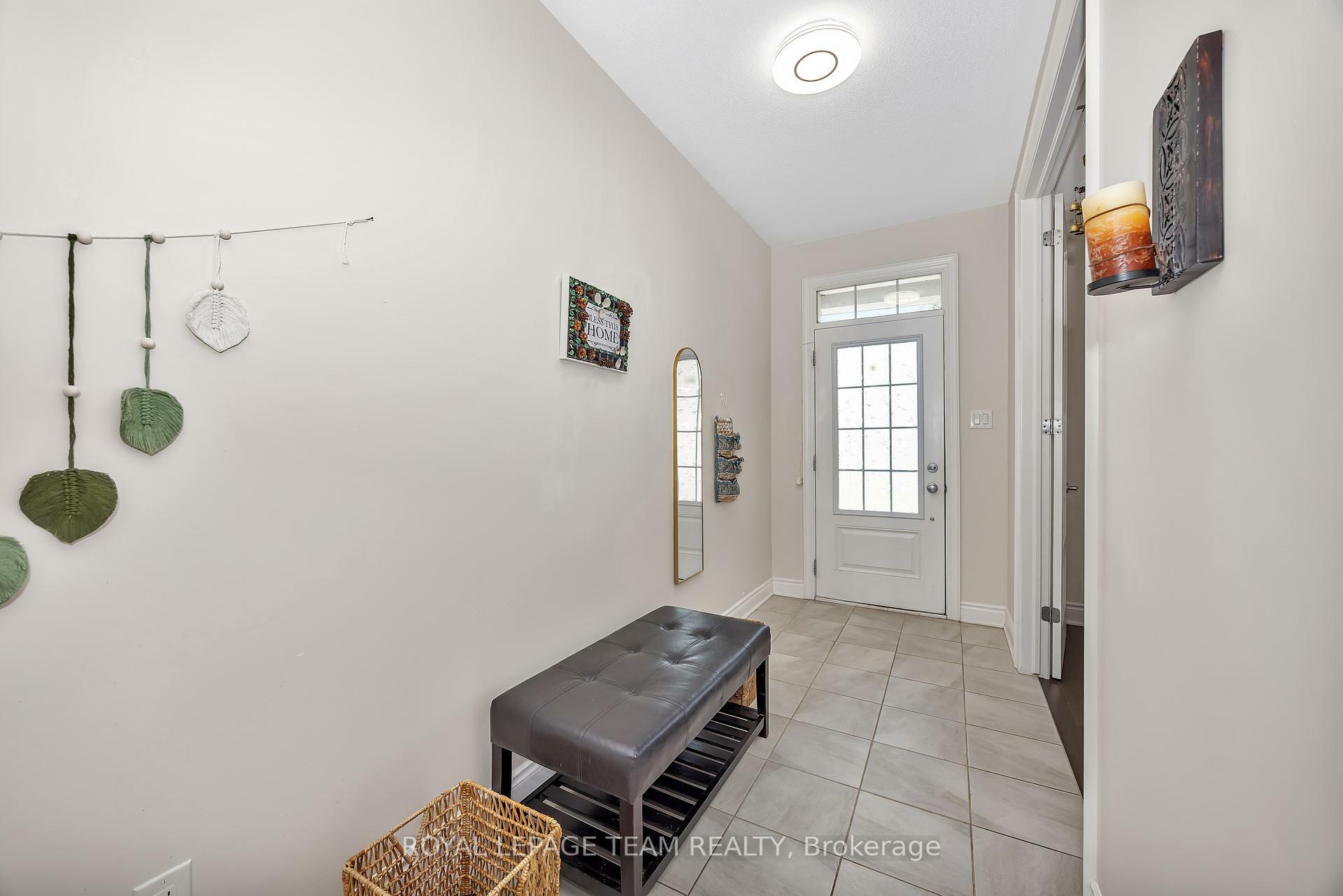 Property Photo: 3243 Harvester Crescent ON K0G 1J0