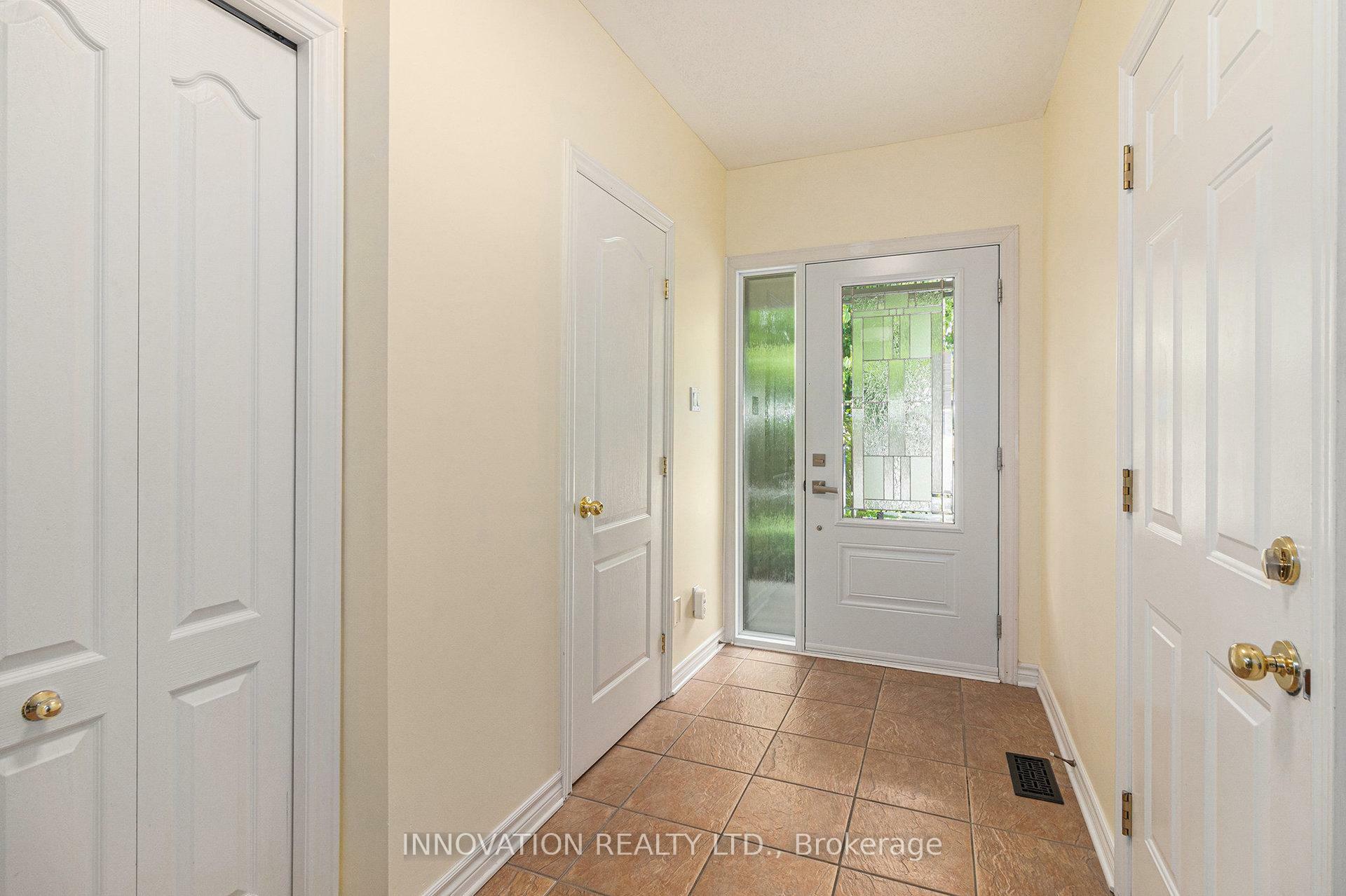Photo de la propriété:  47 Alameda Way  ON K2J 5B3 
