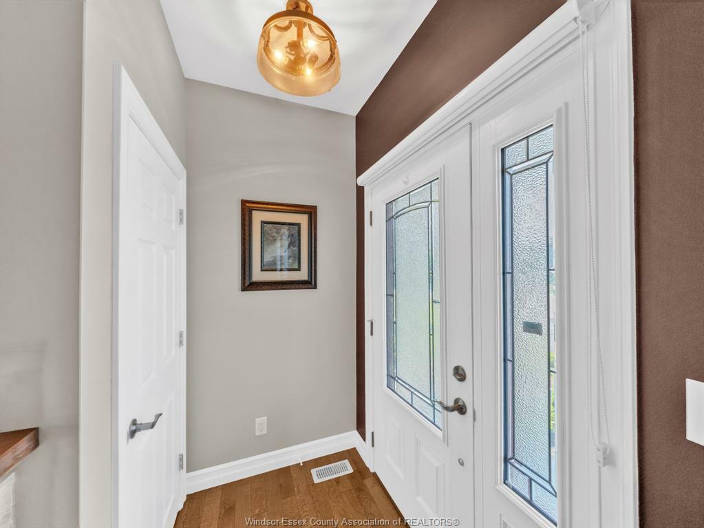 Property Photo: 7422 Frank Court ON N0P 1J0