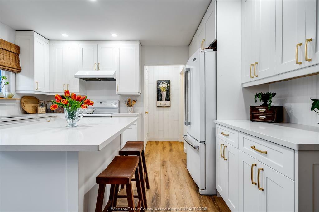Property Photo: 40 Nicholas Street ON N8H 3R9