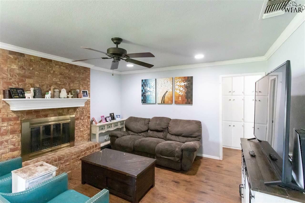Property Photo: 999 Cheryl Drive TX 76354