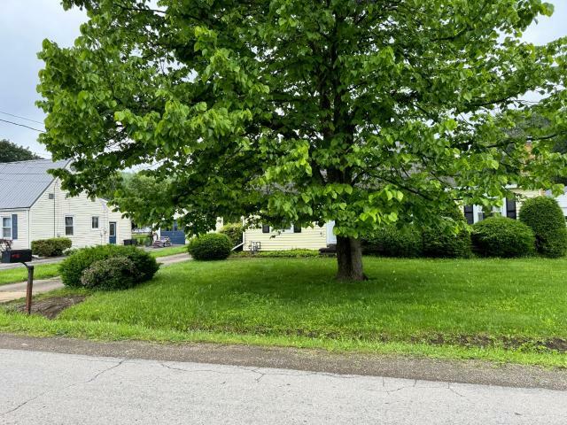 Property Photo: 404 South State Street PA 16365