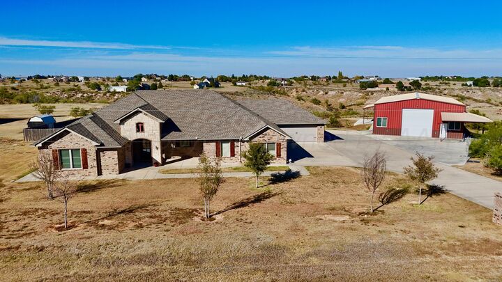 Property Photo:  12600 Stray Horse Trail  TX 79124-3702 