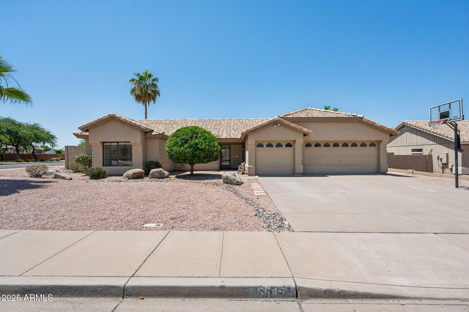 Property Photo: 6645 E Preston Street AZ 85215