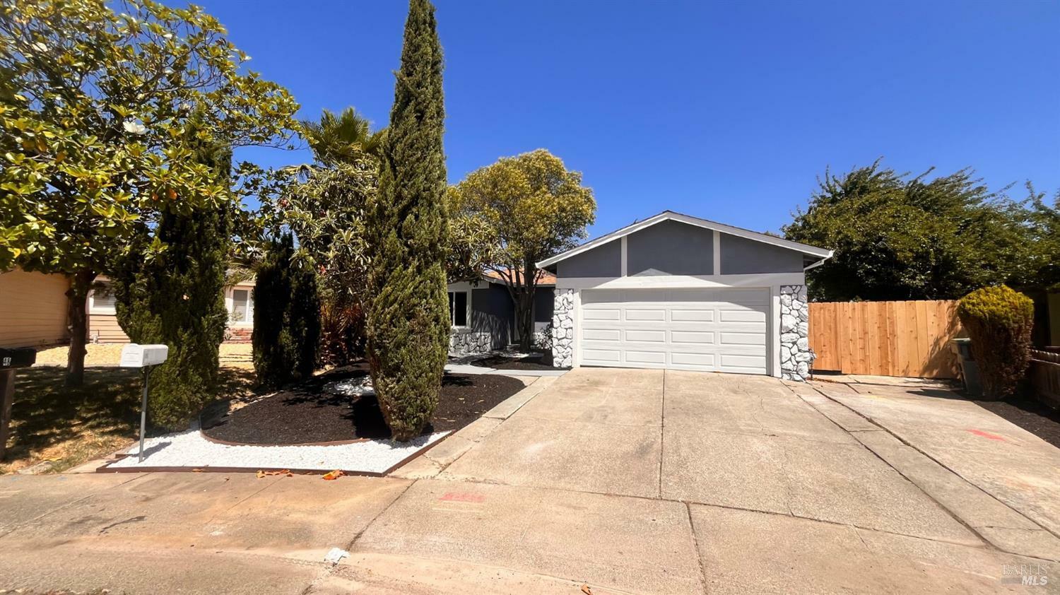 Property Photo:  50 Montego Court  CA 94585 