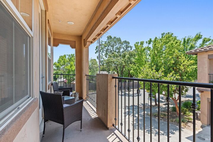 Property Photo: 180 Healdsburg Avenue B CA 95425