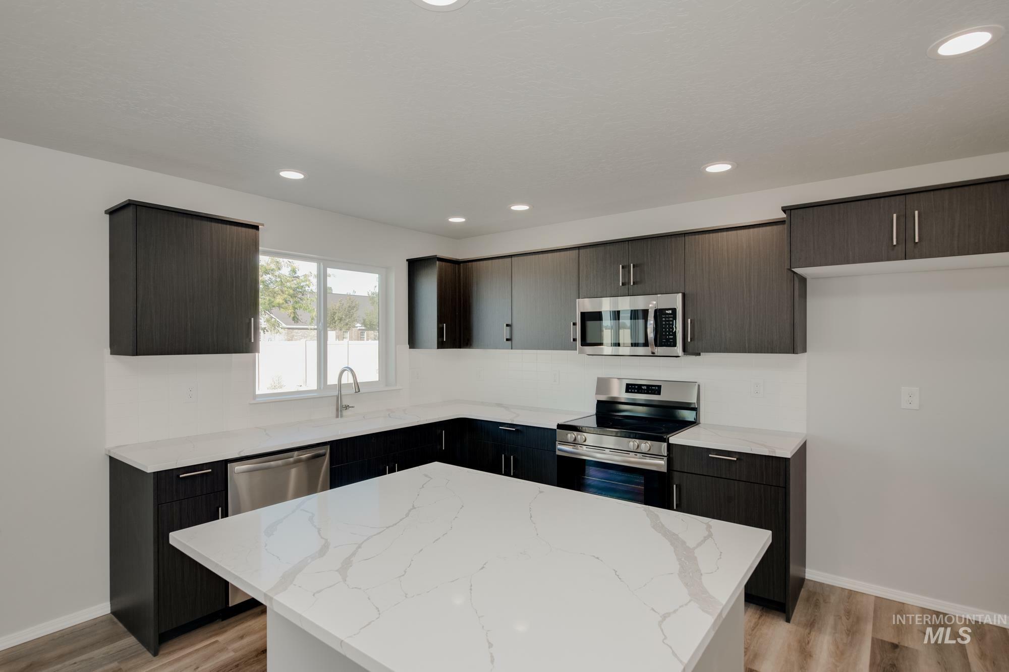 Property Photo:  1156 W Bass River Dr  ID 83642 