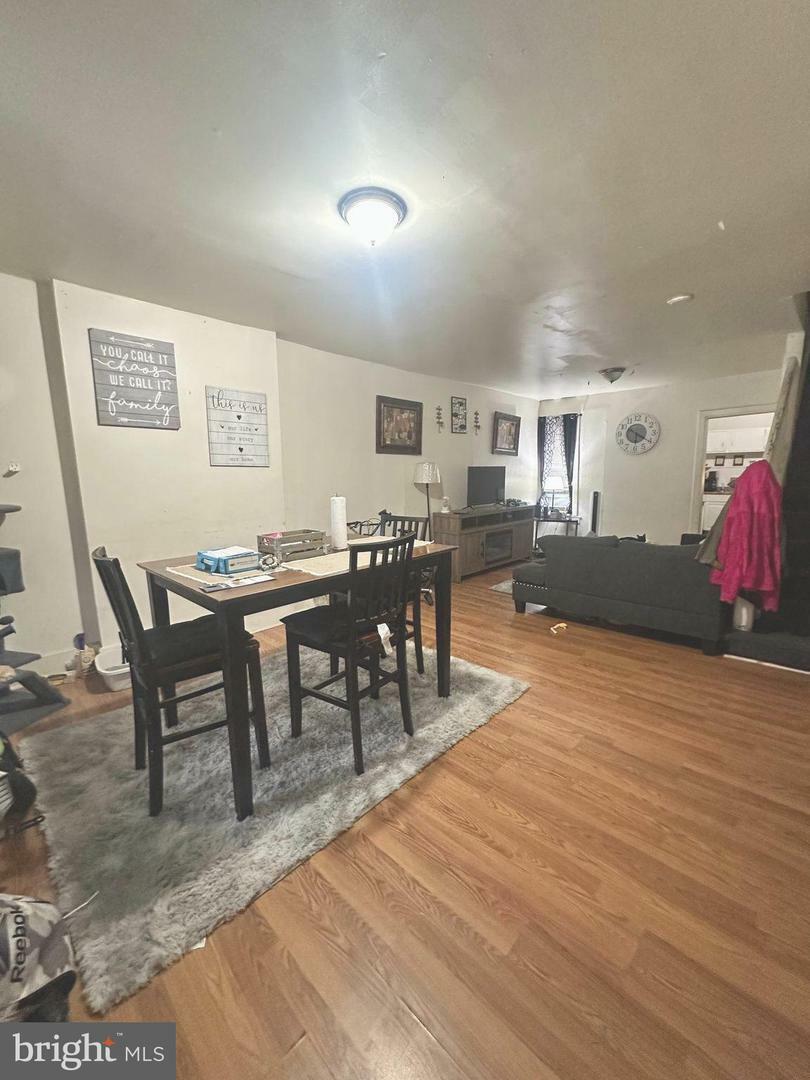 Property Photo: 1109 Nottingham Way NJ 08609