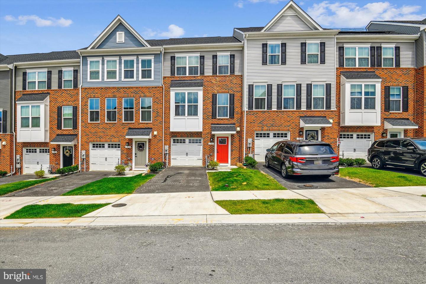 Property Photo: 155 Woodgate Circle MD 21122