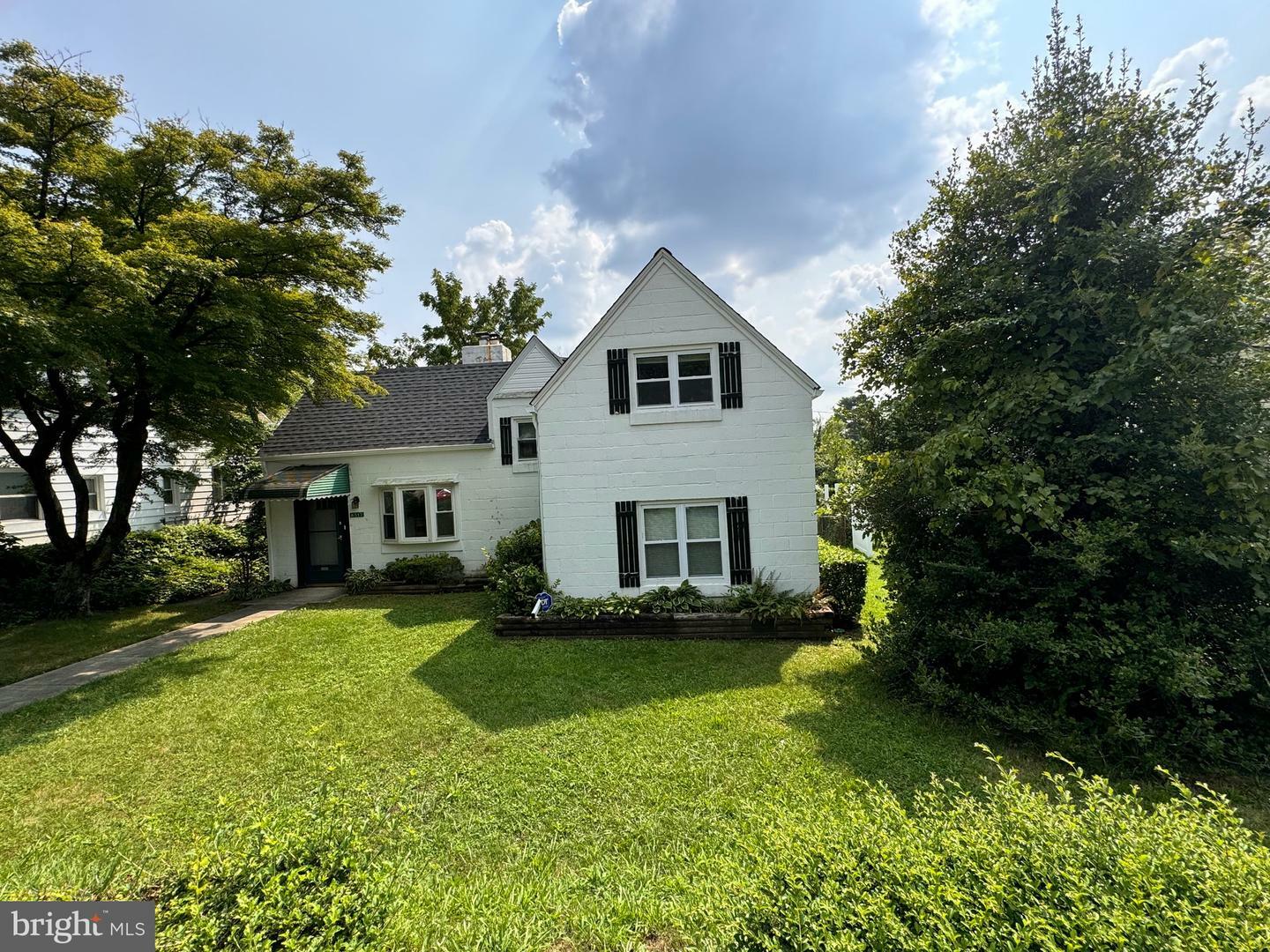 Property Photo: 6517 Lehnert Street MD 21207