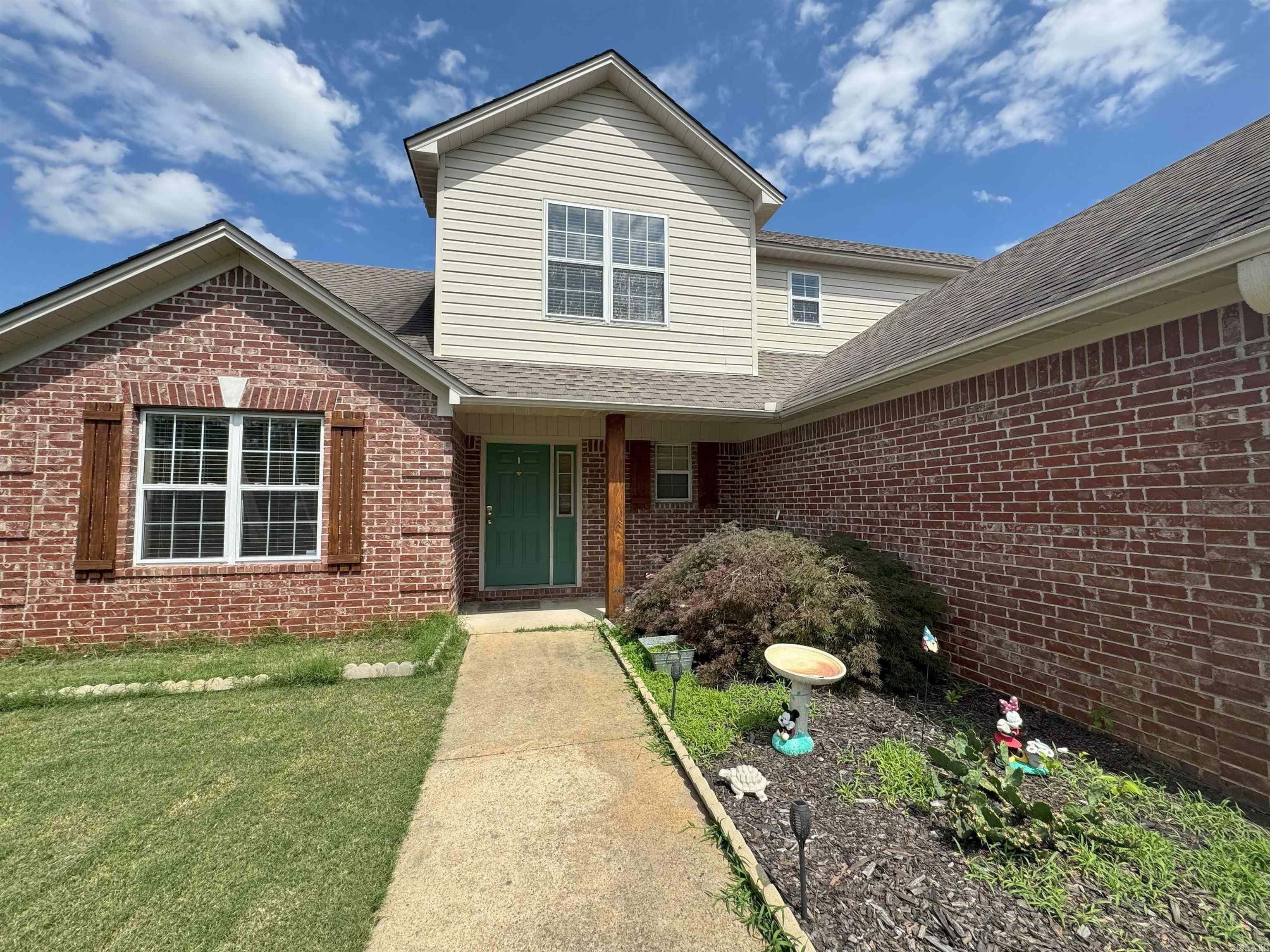 Property Photo: 208 Crain Drive AR 72143