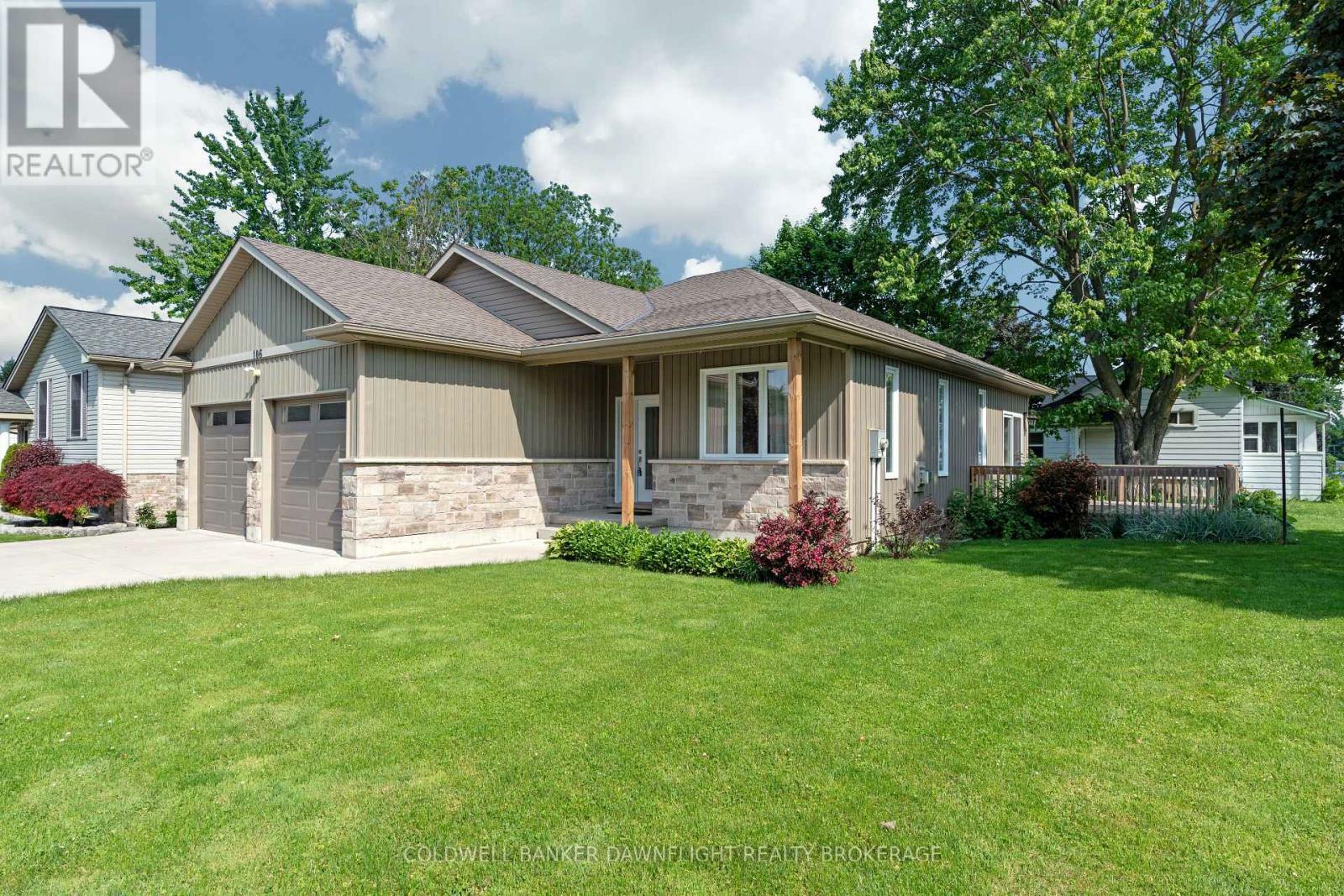 Property Photo:  106 Mill Street  ON N0M 1S2 