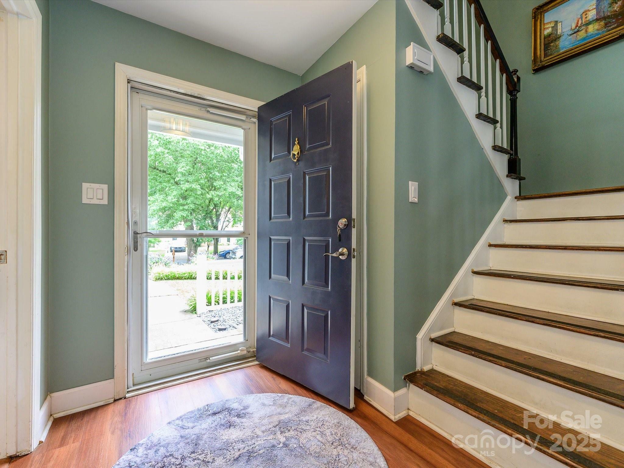 Property Photo: 11120 Sevilla Court NC 28226