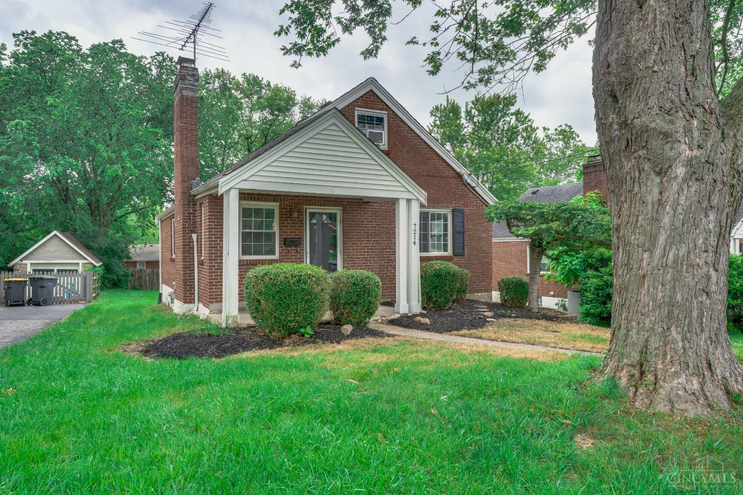 Property Photo: 7214 Osceola Drive OH 45243