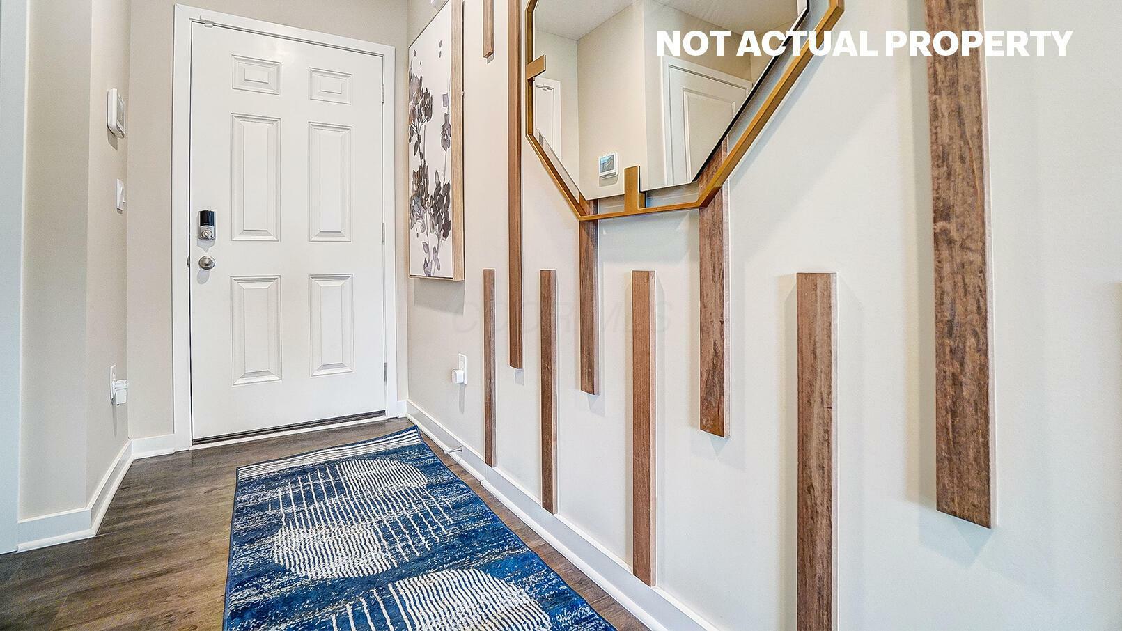 Property Photo: 570 Eastman Avenue OH 43136
