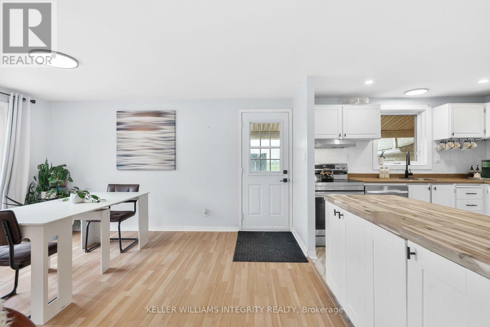 Property Photo: 1560 McLaughlin Road ON K0A 1R0
