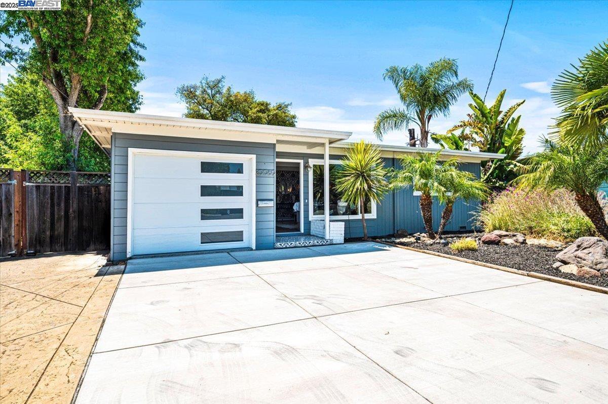 20089 Emerald Ct  Castro Valley CA 94546 photo