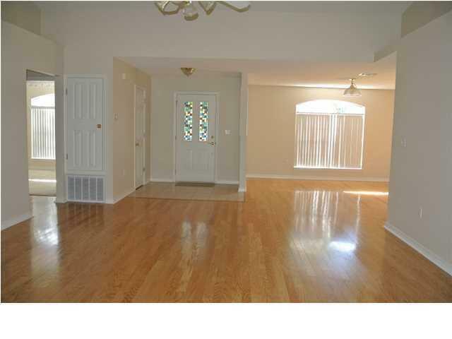 Property Photo: 1240 Shipley Drive FL 32578