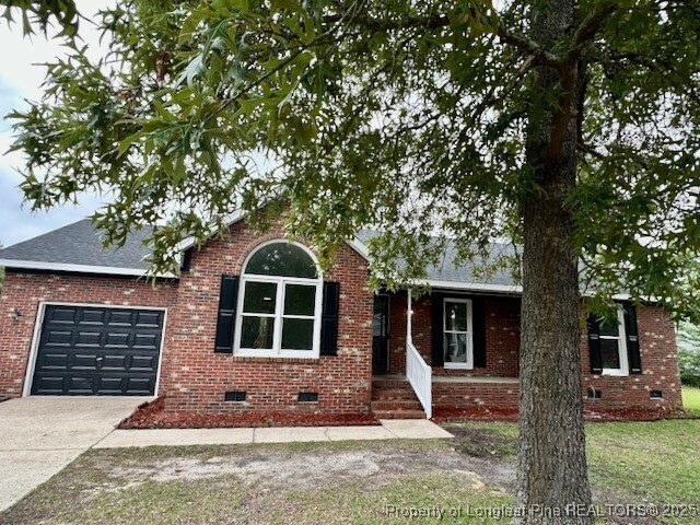 Property Photo:  162 E Twelve Oaks Road  NC 28376 