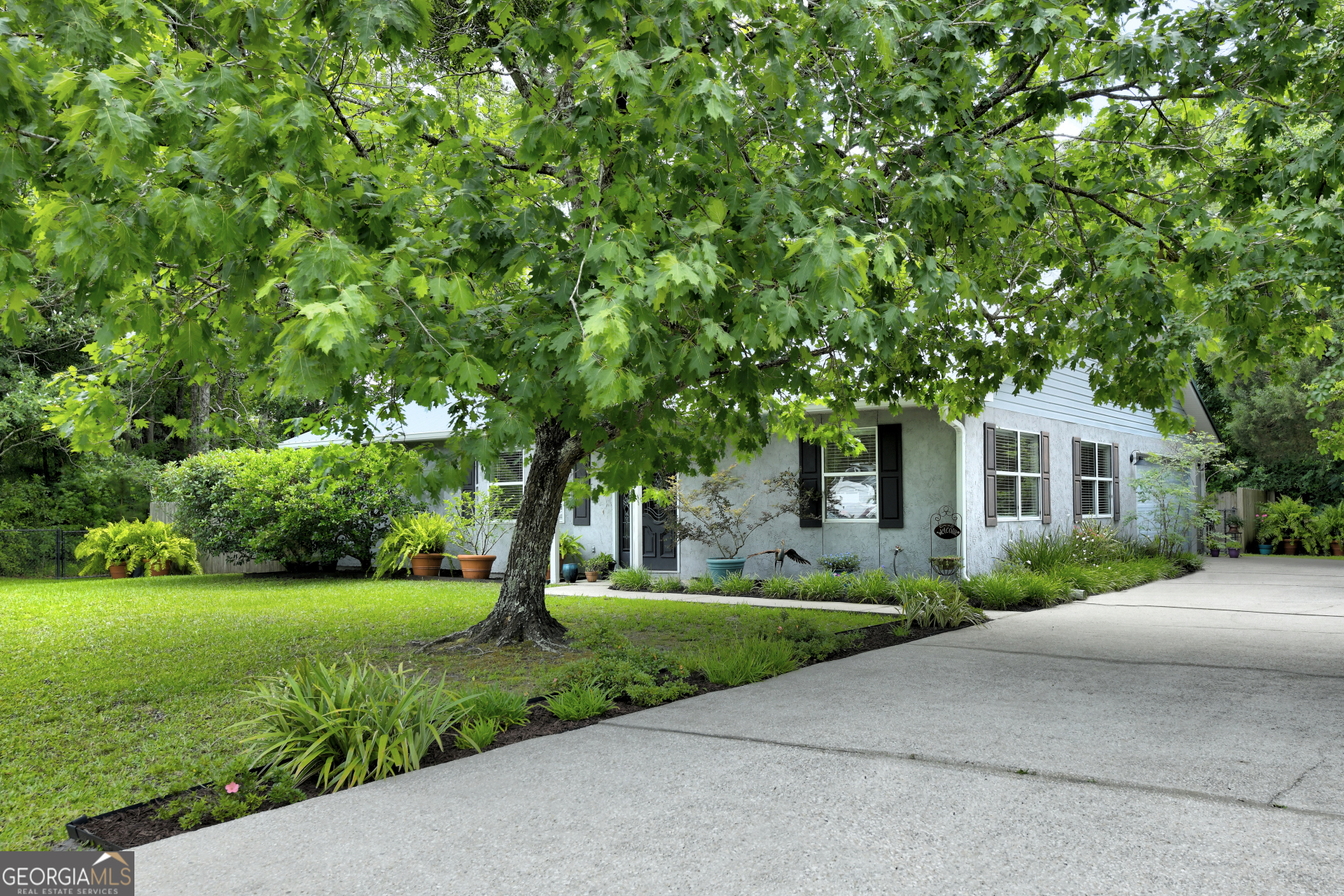 Property Photo: 127 Royal Circle GA 31548