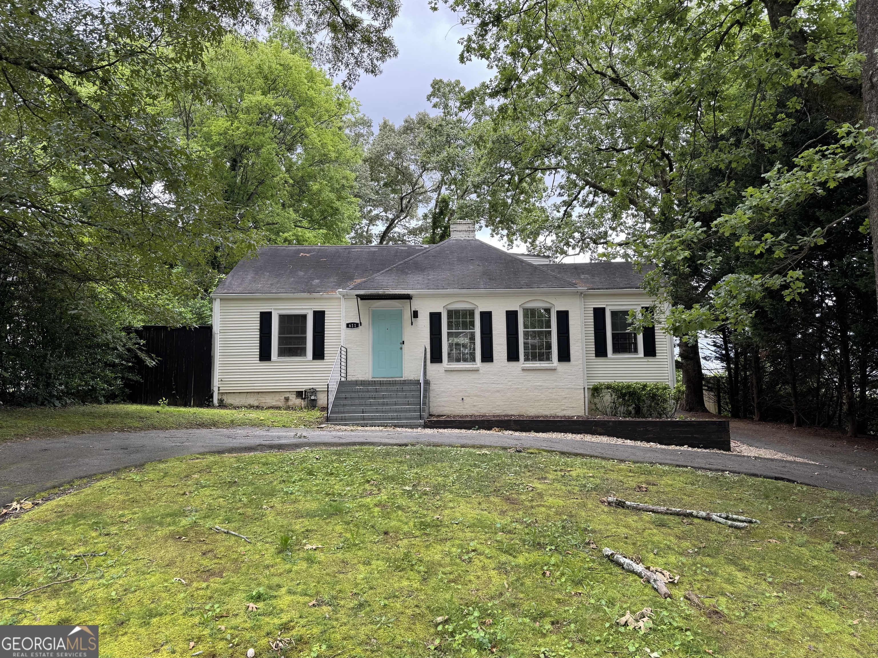 Property Photo: 611 Darlington Road NE GA 30305