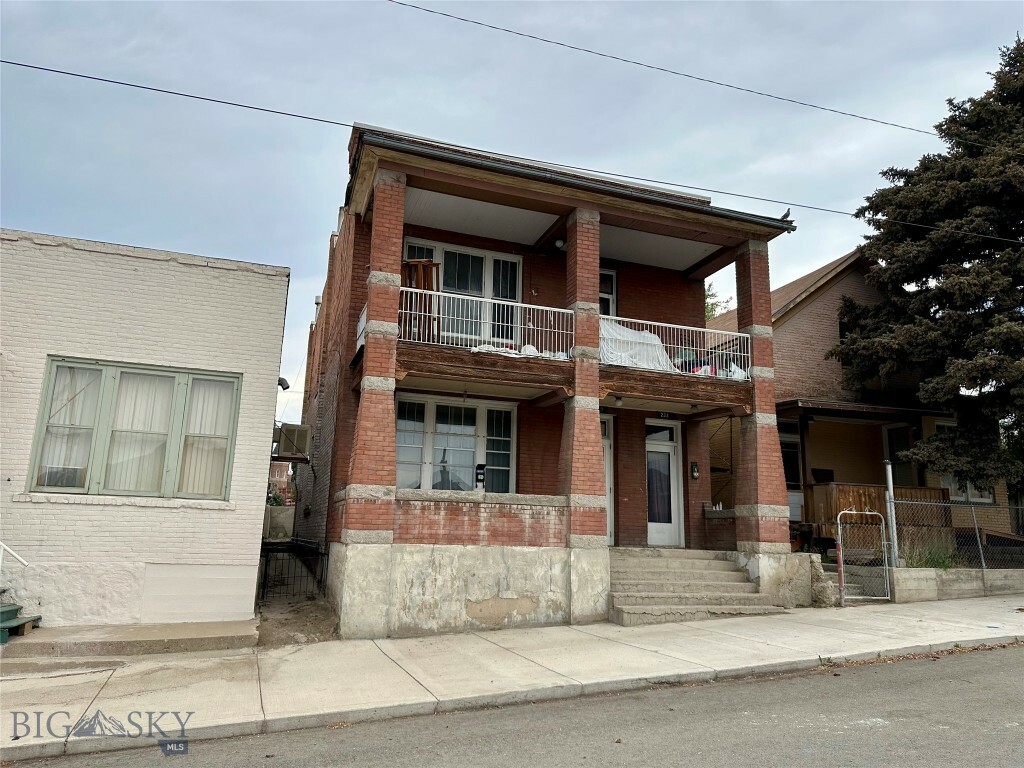 Property Photo: 233 S Dakota MT 59701