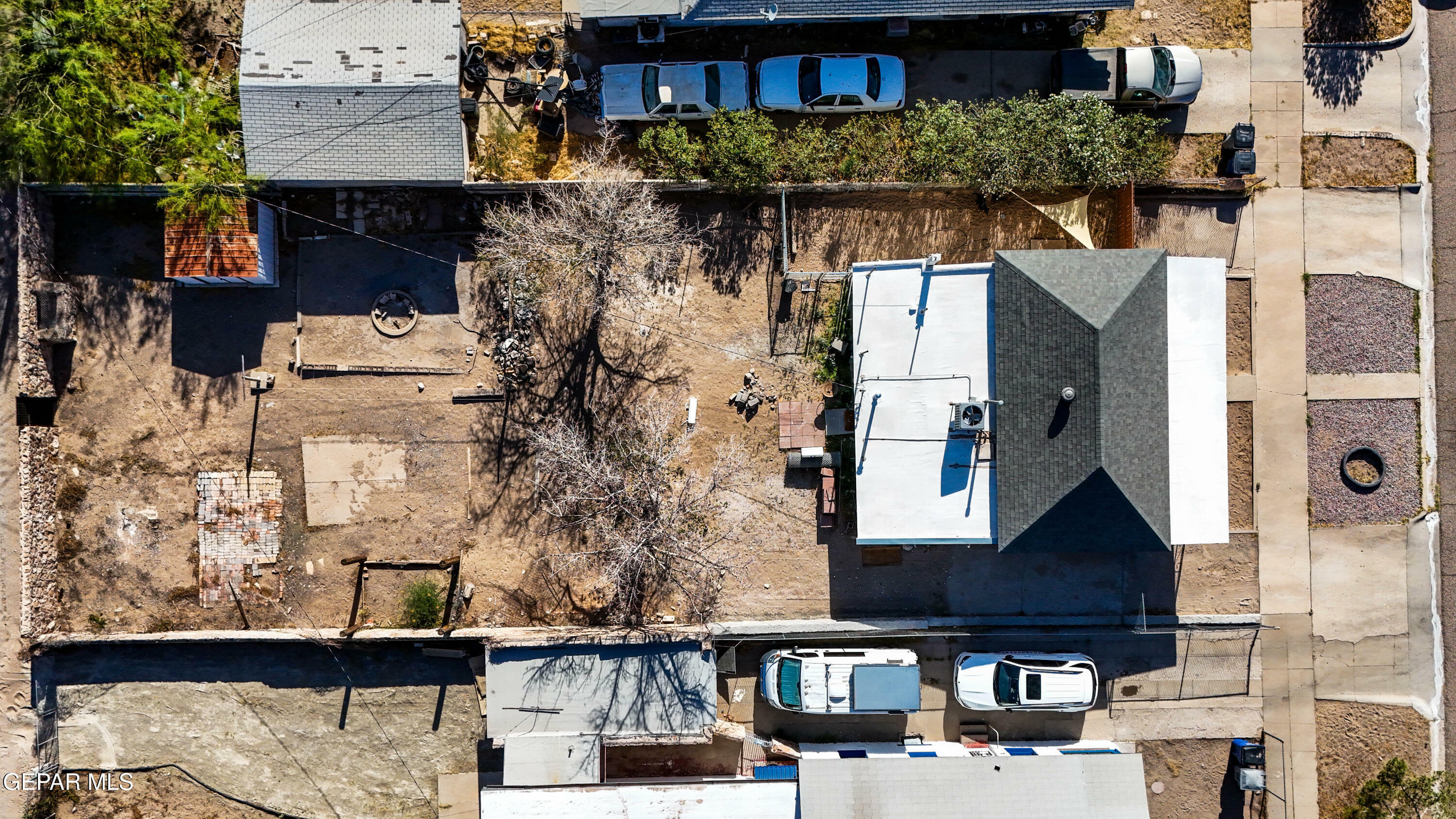 Property Photo: 4312 Clifton Avenue TX 79903