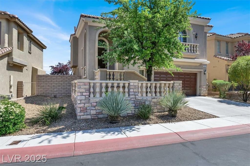 Property Photo: 11821 Amistoso Lane NV 89138