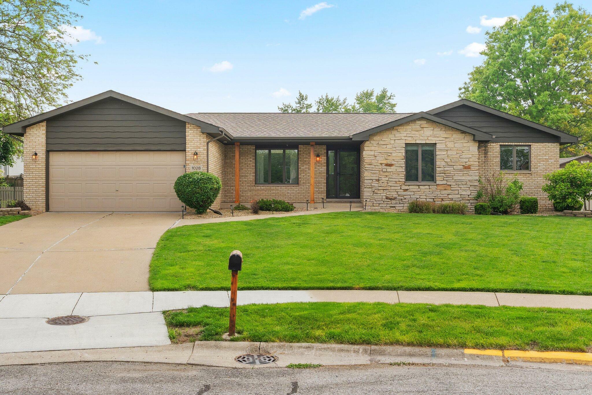 Property Photo: 1028 Sandy Ridge Court IN 46311