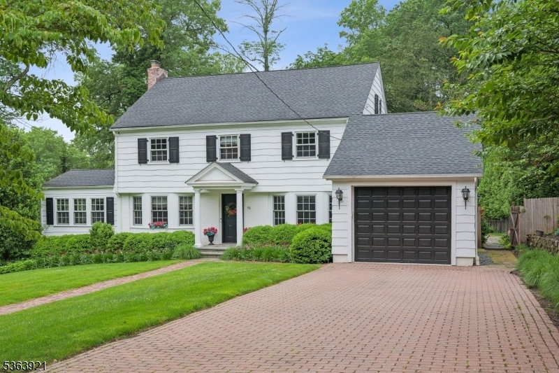 Property Photo: 75 Farley Rd NJ 07078