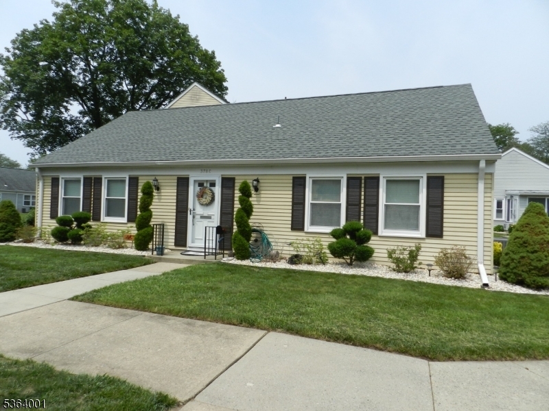 378 Old Nassau Rd C  Monroe Twp. NJ 08831 photo