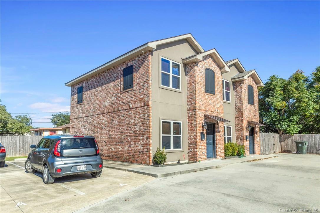 Property Photo:  2703 Enterprise Boulevard A,B,C,D,E,F,G  LA 70601 