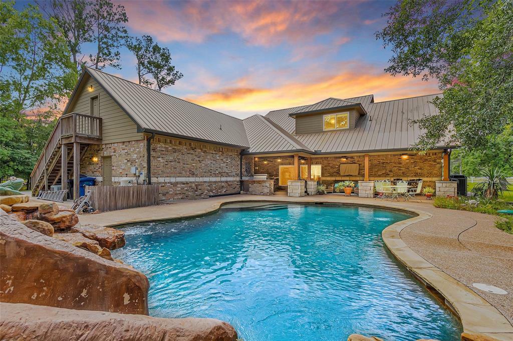 Property Photo: 15618 Connie Lane TX 77316
