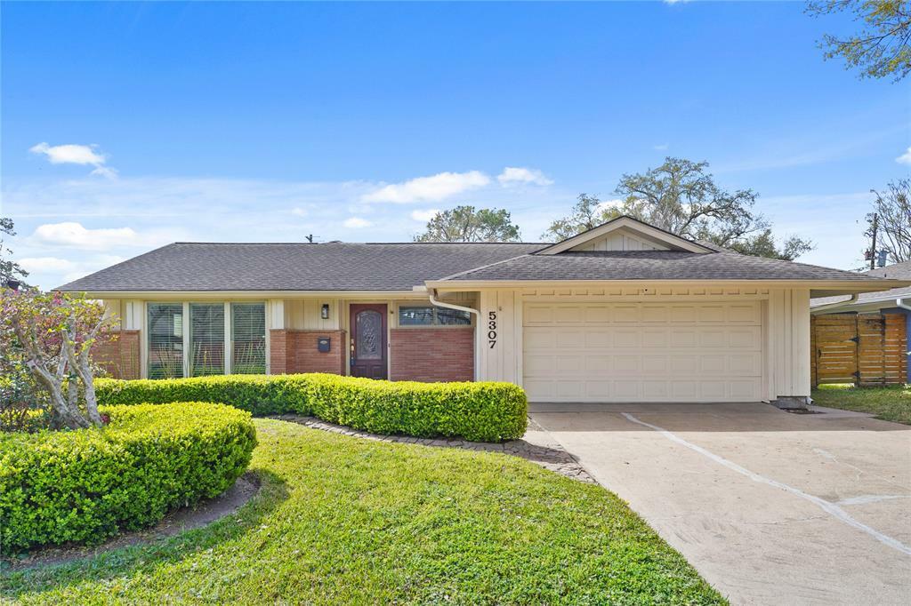 Property Photo: 5307 Carew Street TX 77096