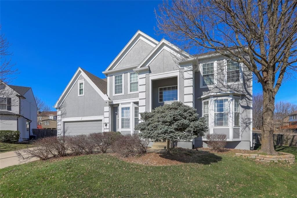 Property Photo:  900 NE 93rd Court  MO 64155 