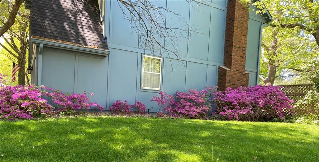 Property Photo: 13220 W 76th Street KS 66216