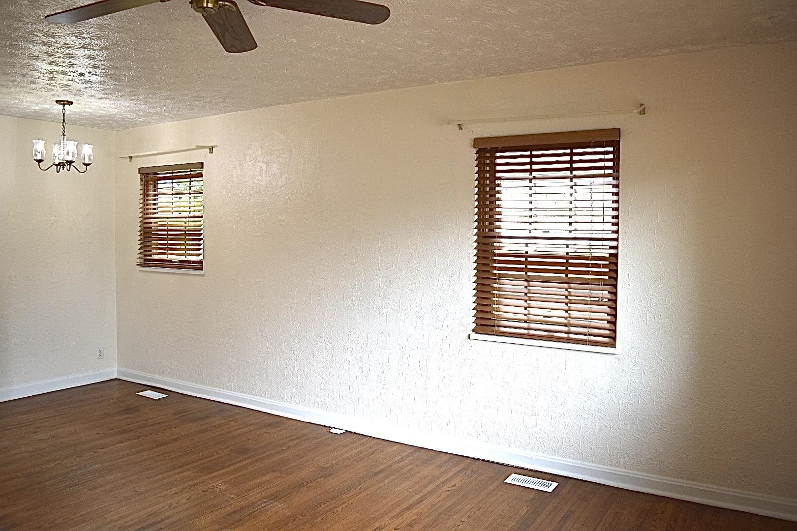 Property Photo: 1676 Wiltshire Boulevard WV 25701