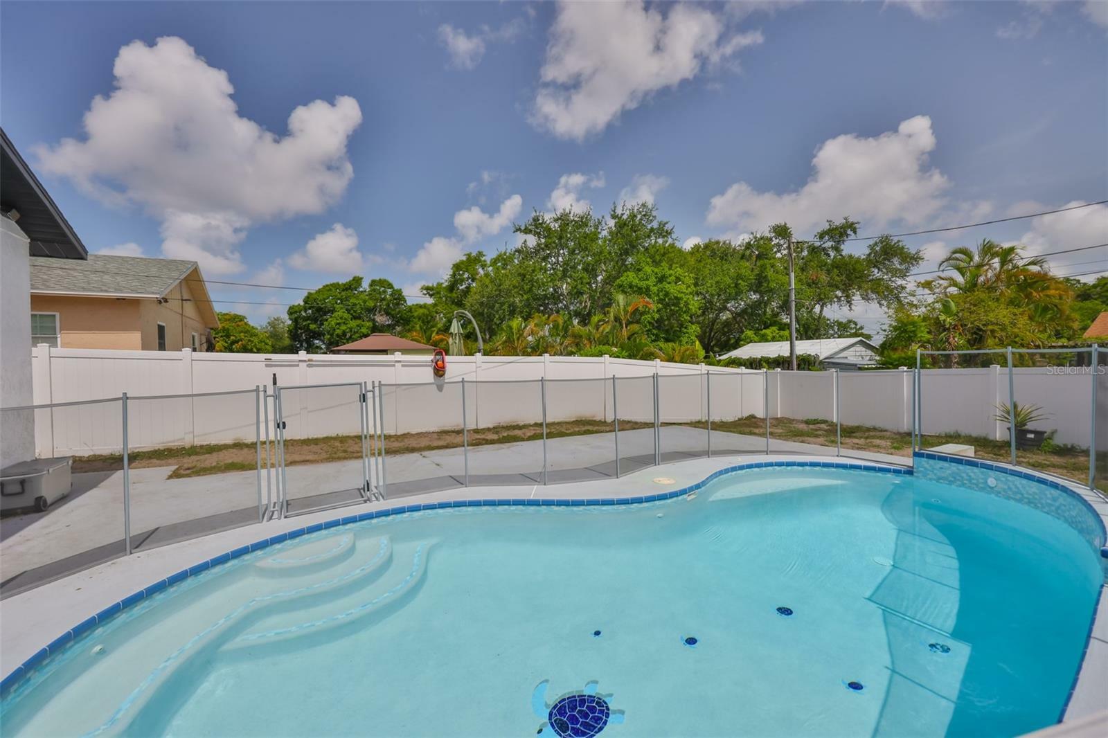 Property Photo:  4489 57th Avenue N  FL 33714 