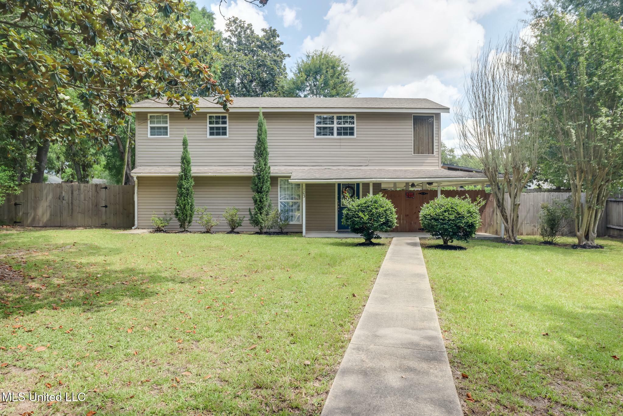 Property Photo: 103 Woodlark Circle MS 39426