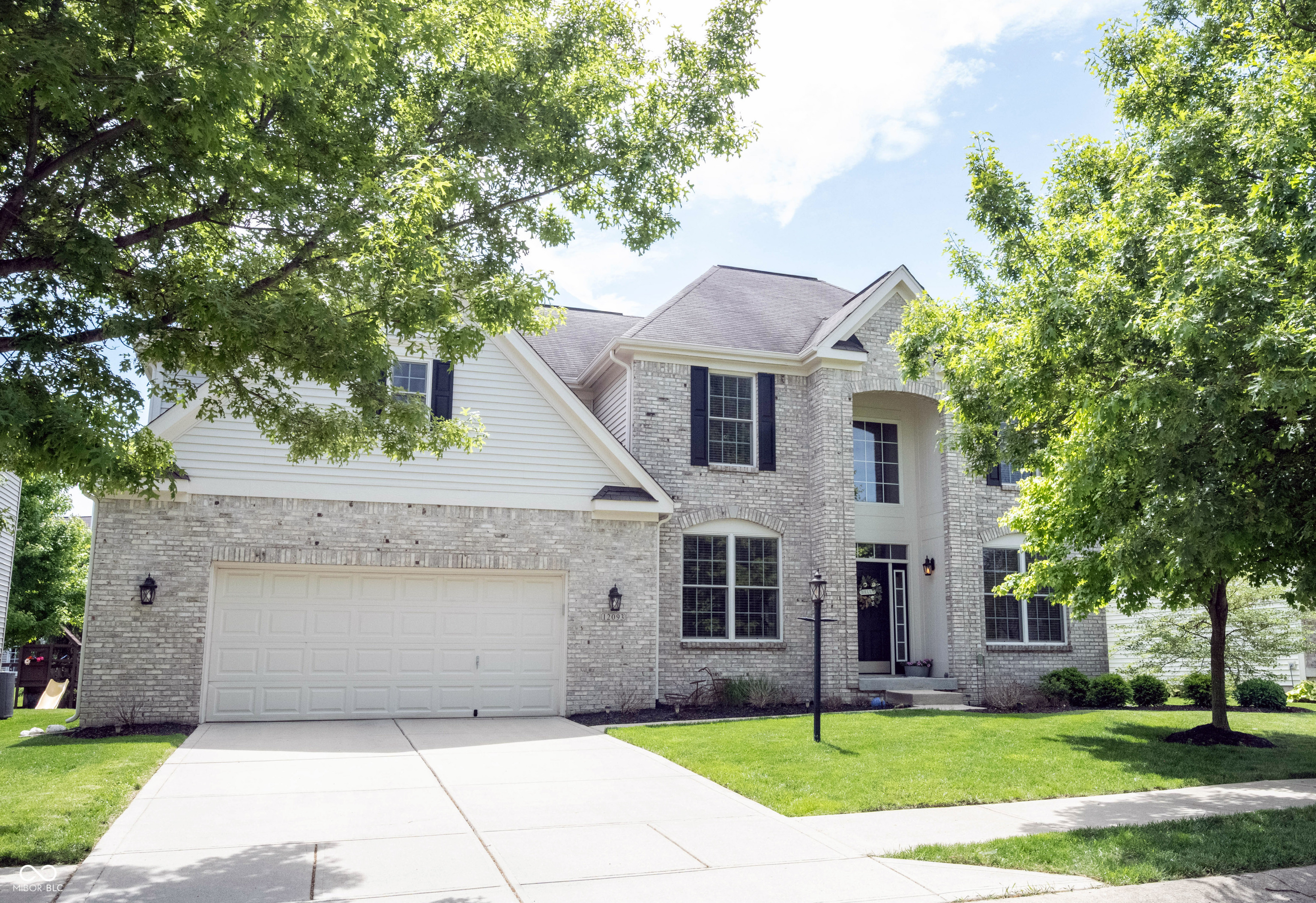 Property Photo:  12093 Ashland Drive  IN 46037 