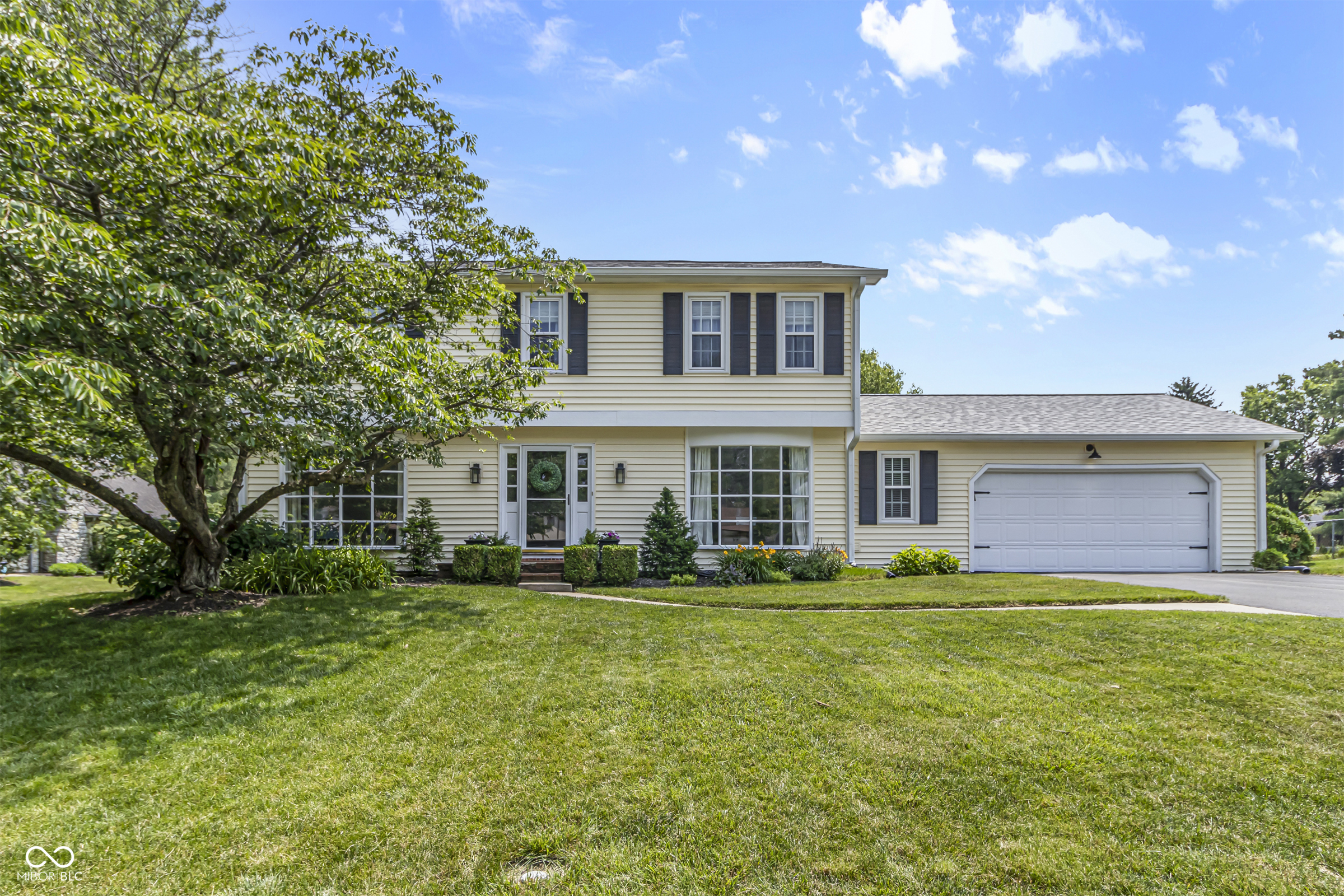 Property Photo:  321 4th Court E  IN 46033 