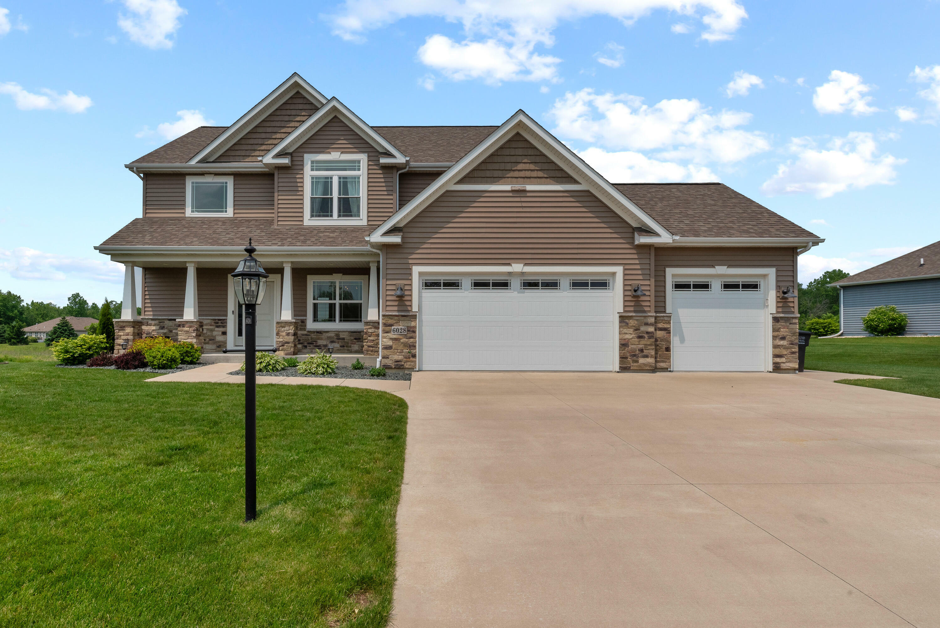 Property Photo: 6028 Star Grass Ln WI 53406