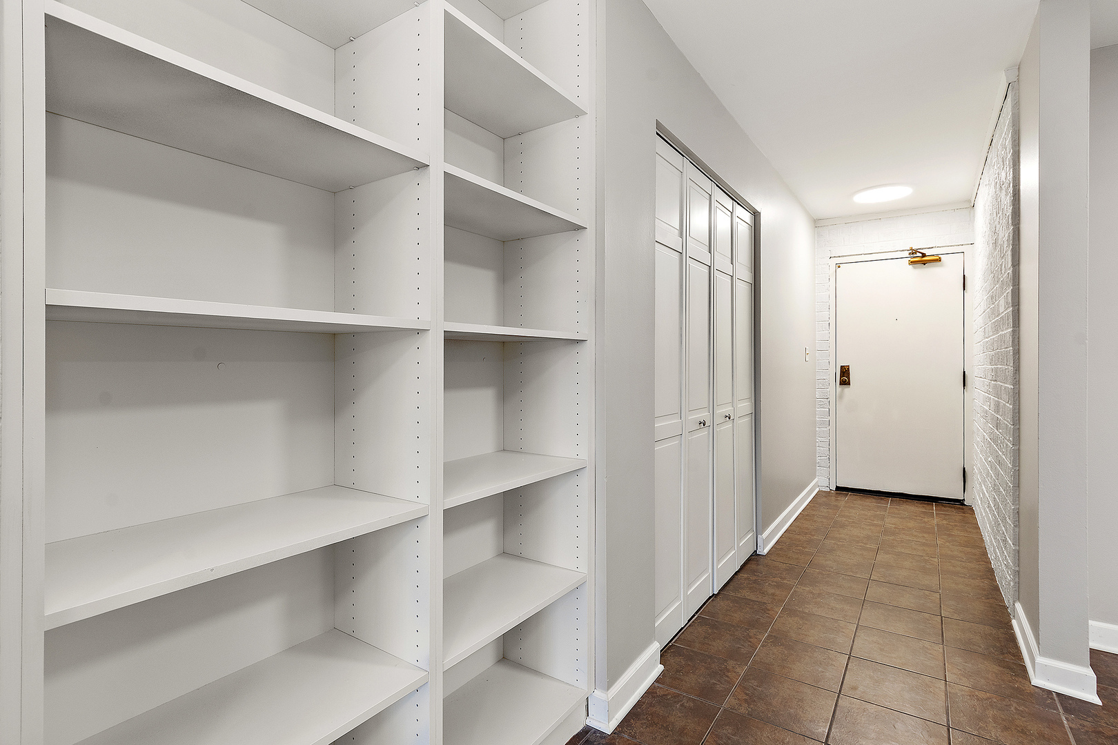 Property Photo: 254 E Bailey Road M IL 60565
