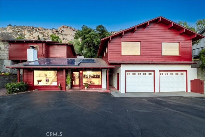 Property Photo:  4899 Glenwood Drive  CA 92501 