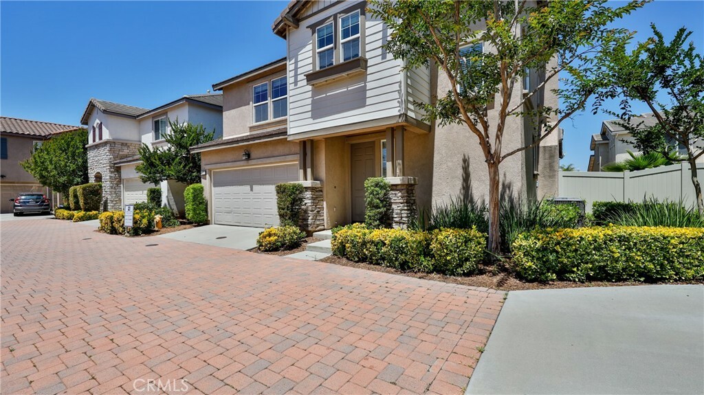 Property Photo: 45777 Sierra Court CA 92592
