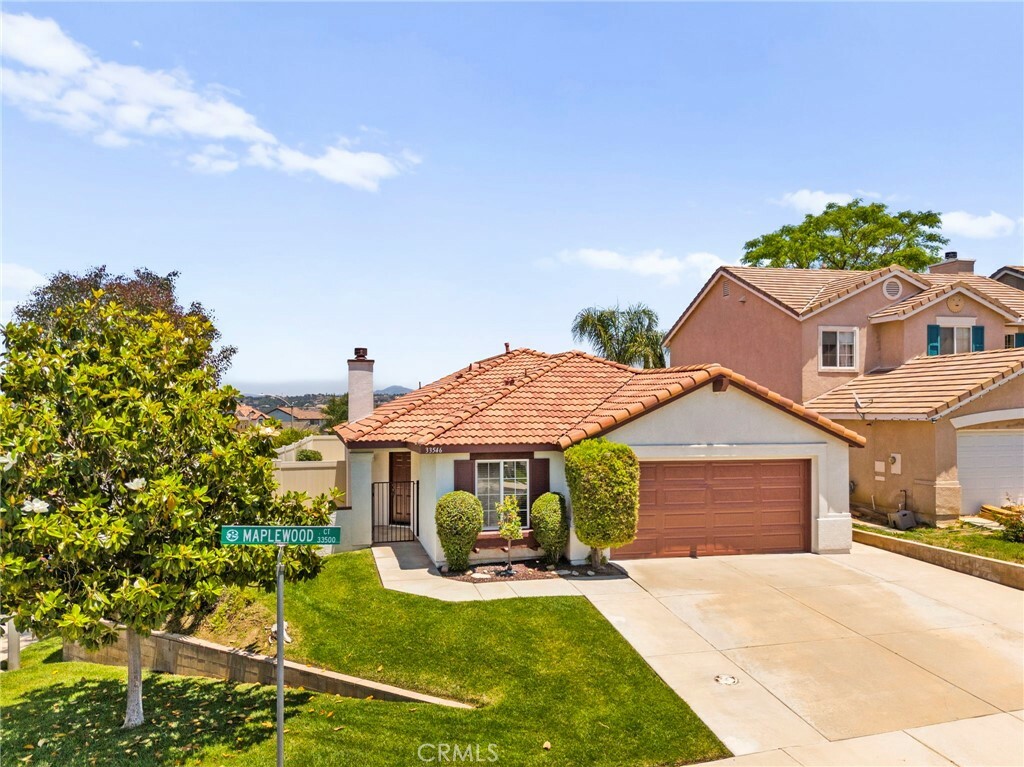 33546 Maplewood Court  Temecula CA 92592 photo