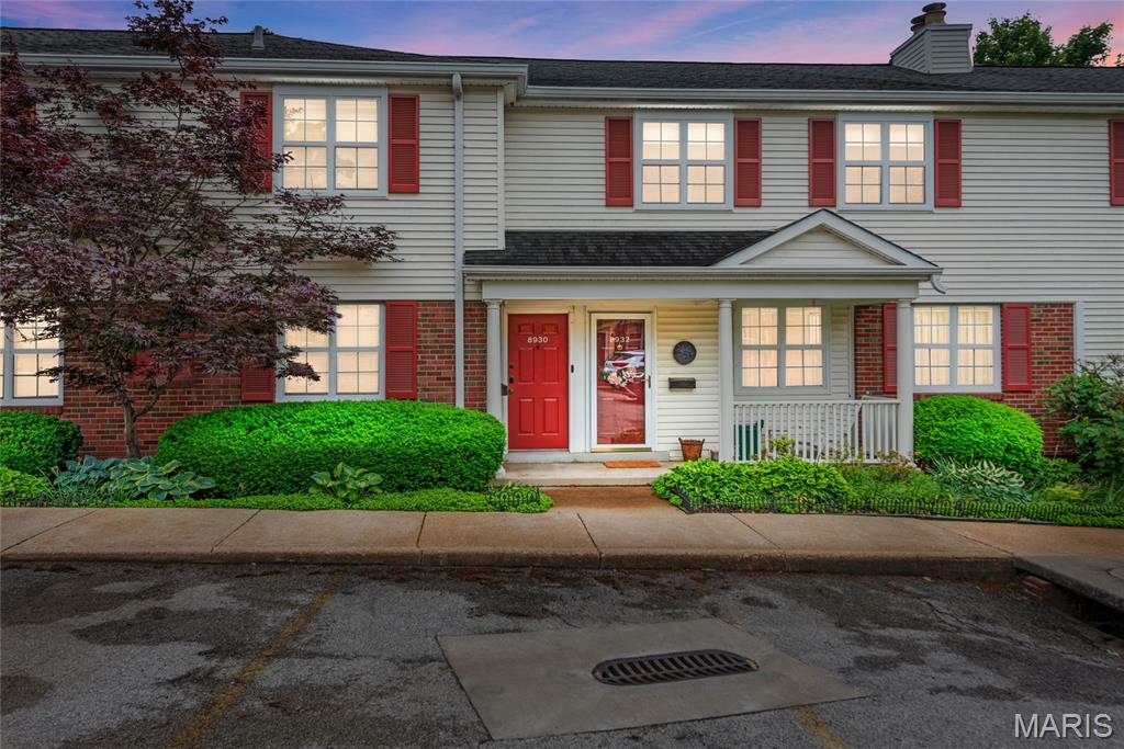 8930 Cardinal Terrace  St Louis MO 63144 photo
