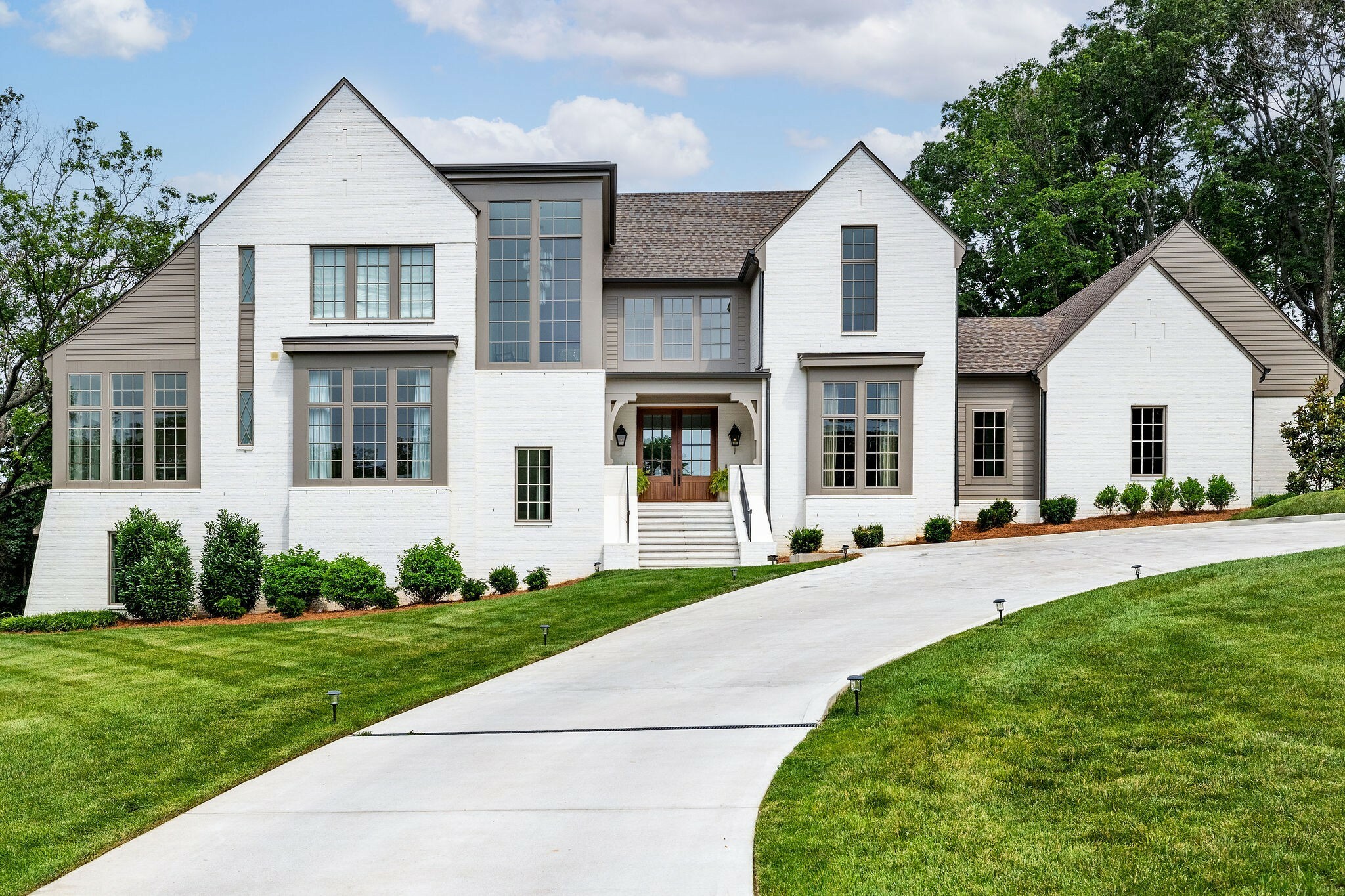 5929 E Ashland Dr  Nashville TN 37215 photo