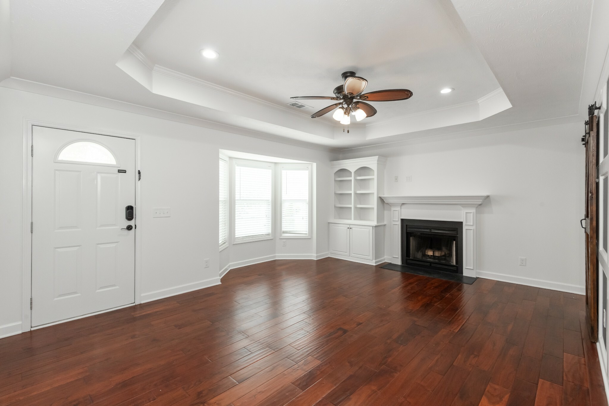 Property Photo: 5026 Hectare Ln TN 37086