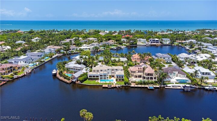 Property Photo: 2001 4th Street S FL 34102